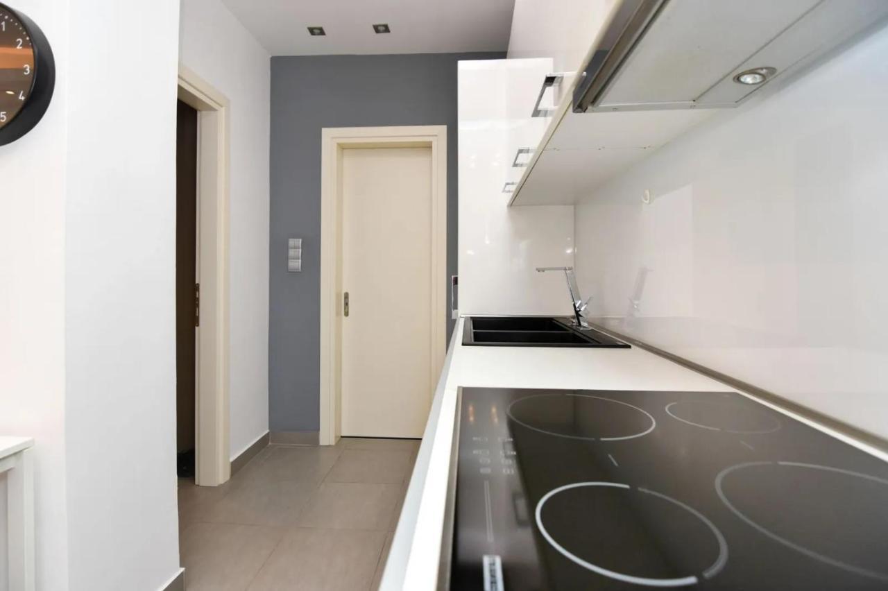 Excellent Apartment Luxuriously Renovated Лариса Экстерьер фото